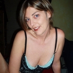 Charlaine - Coup d un soir à Perles Profil de Charlaine, 28 ans, Coup d un soir à Perles (Berne)